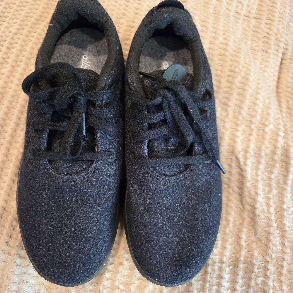Allbirds Women's Classic Wool Shoes - Natural Black - Picture 2 of 5